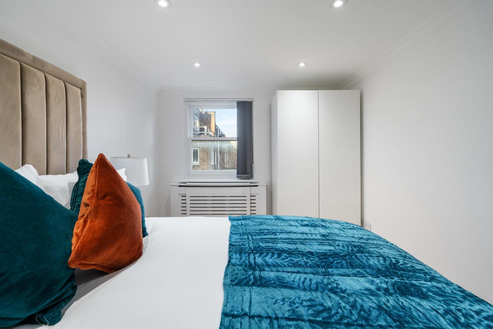 The Paddington Apartment *