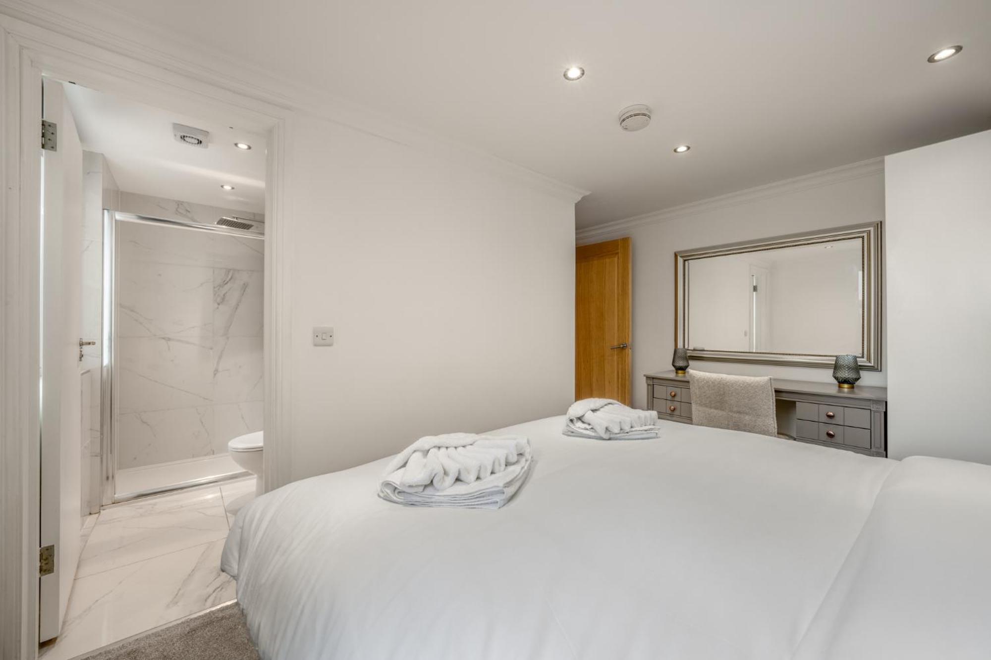The Paddington Apartment