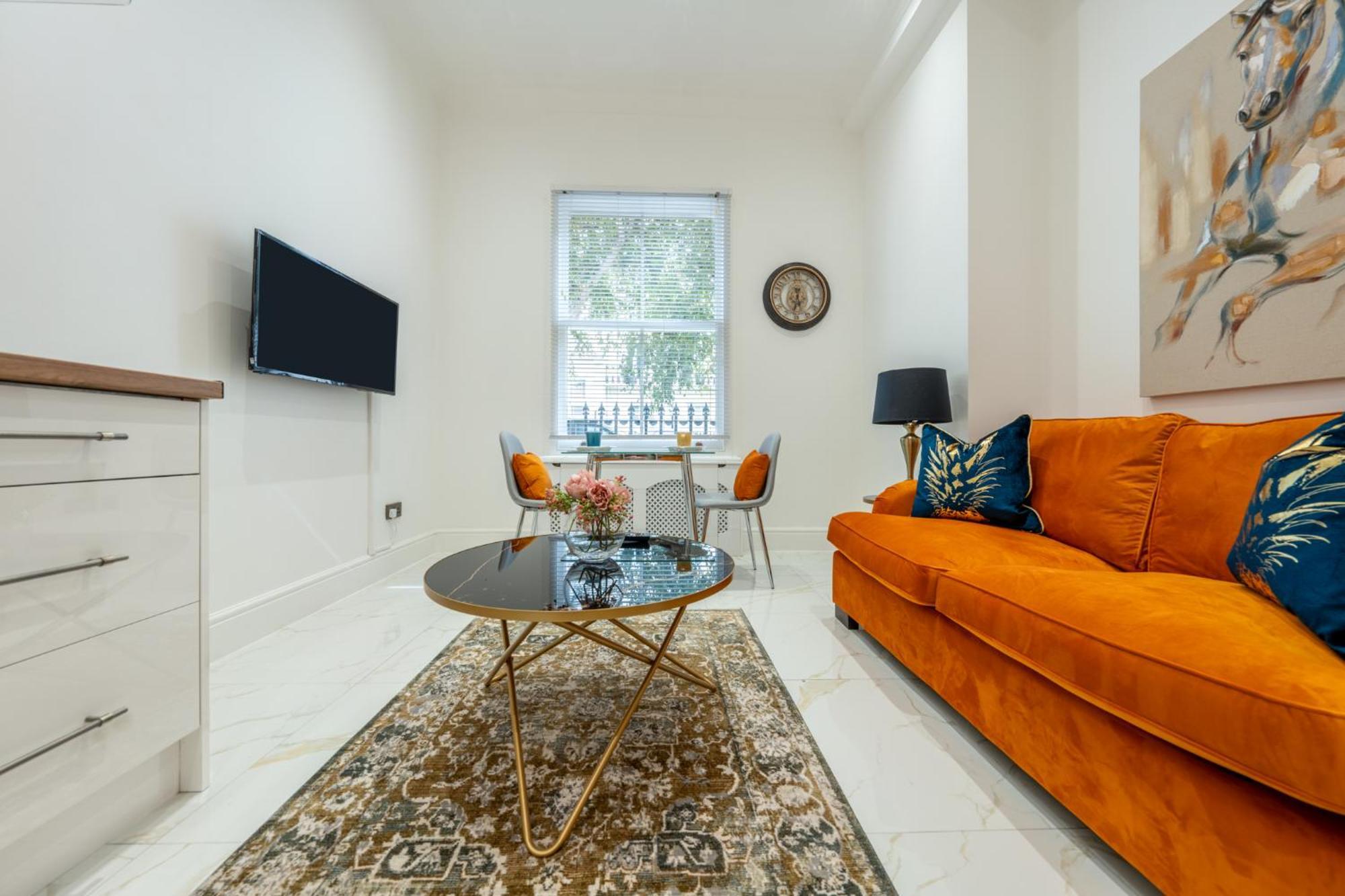 The Paddington Apartment